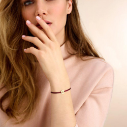Minitials 18kt kleine gouden disc op satijne armband - 38057